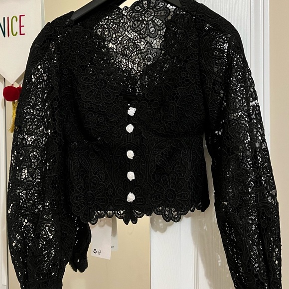 Self-Portrait Black Floral Guipure Puff Sleeve Blouse - Picture 4 of 7